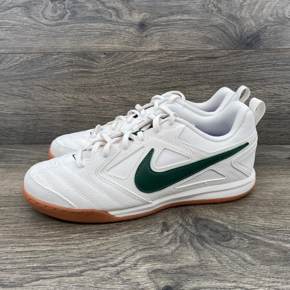 Nike Gato IC Soccer Shoes Kids 5.5Y White Green Gum IH4045-030